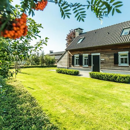 Kolisheide Villa Пеер Екстериор снимка