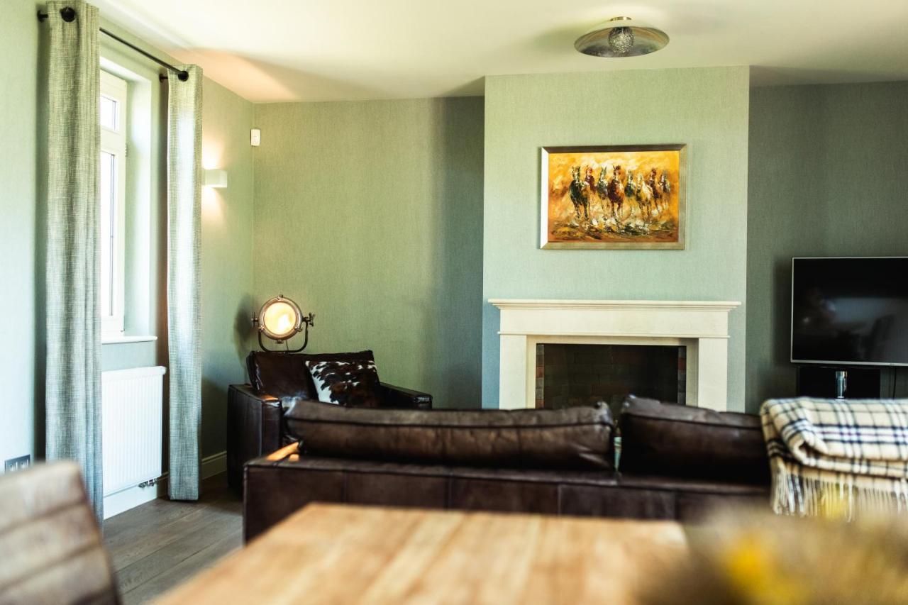 Kolisheide Villa Пеер Екстериор снимка